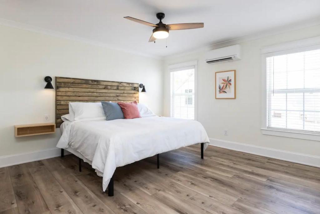 Pinewood 102 Inn At Old Beach